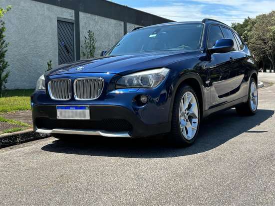BMW-X1-2010