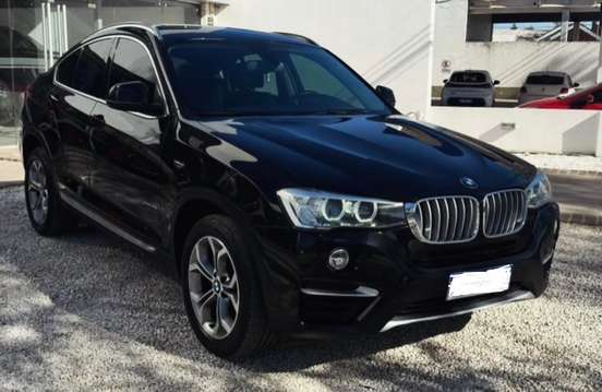 BMW-X4-2017