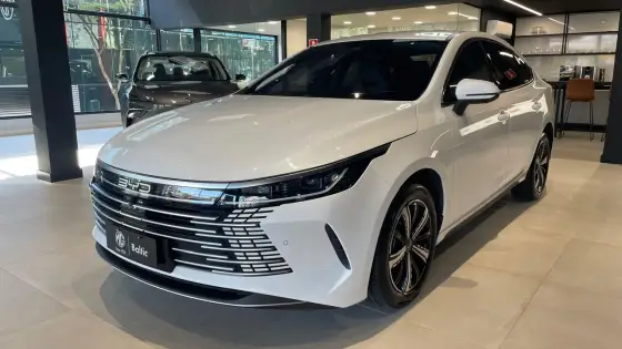 BYD KING 1.5 DM-I PHEV GS AUTOMÁTICO