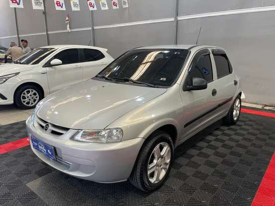 CHEVROLET-CELTA-1.0 MPFI 8V GASOLINA 2P MANUAL CHEVROLET-CELTA-2002