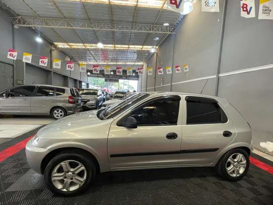 CHEVROLET-CELTA-1.0 MPFI 8V GASOLINA 2P MANUAL CHEVROLET-CELTA-2002