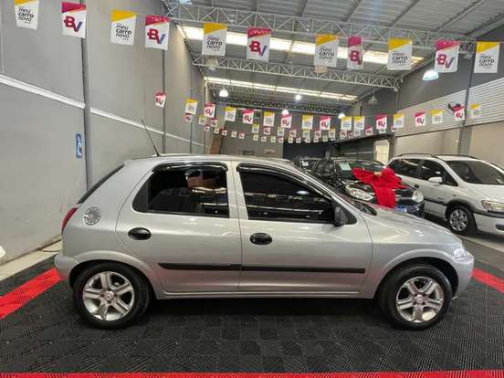 CHEVROLET-CELTA-1.0 MPFI 8V GASOLINA 2P MANUAL CHEVROLET-CELTA-2002