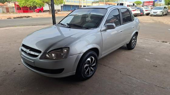 CHEVROLET CLASSIC 1.0 MPFI VHCE 8V FLEX 4P MANUAL