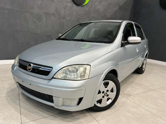 CHEVROLET-CORSA-2010