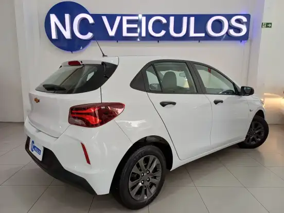 CHEVROLET-ONIX-2024