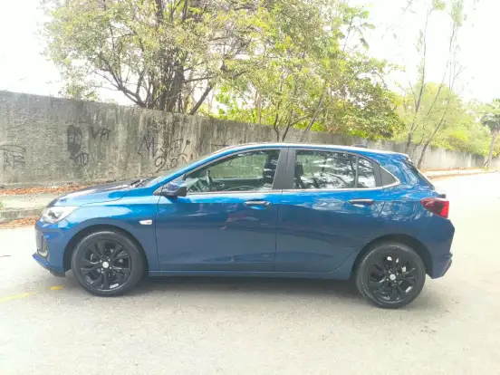 CHEVROLET-ONIX-1.0 TURBO FLEX PLUS PREMIER AUTOMÁTICO CHEVROLET-ONIX-2024