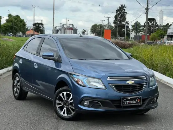 CHEVROLET-ONIX-2014