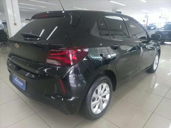 CHEVROLET-ONIX-2022