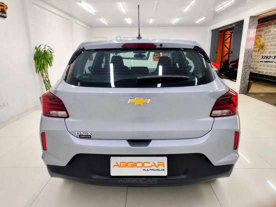 CHEVROLET-ONIX-2024
