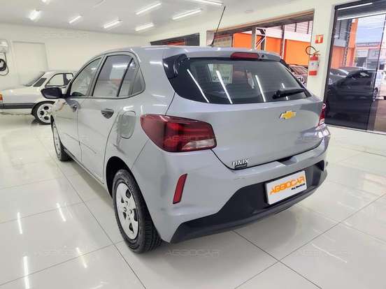 CHEVROLET-ONIX-2024