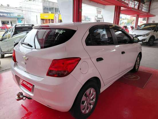 CHEVROLET-ONIX-2019