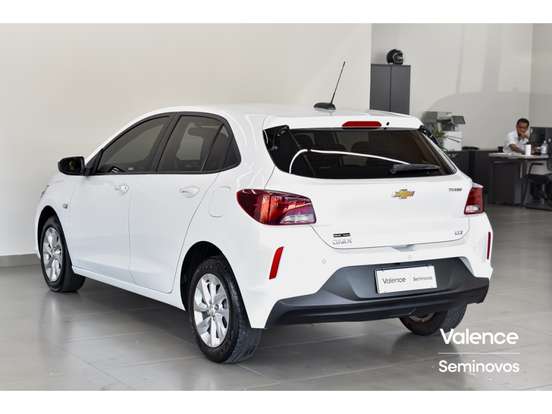 CHEVROLET-ONIX-2022
