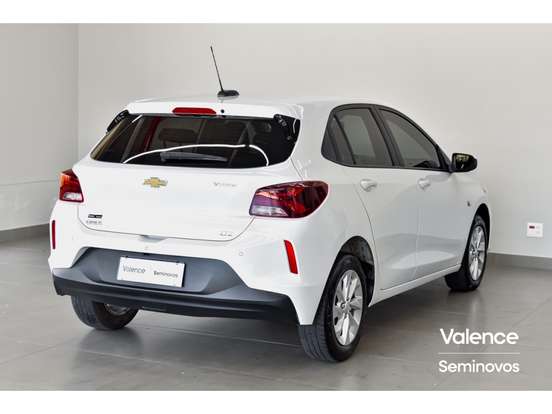 CHEVROLET-ONIX-2022