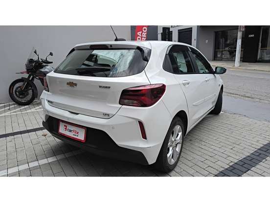 CHEVROLET-ONIX-2022