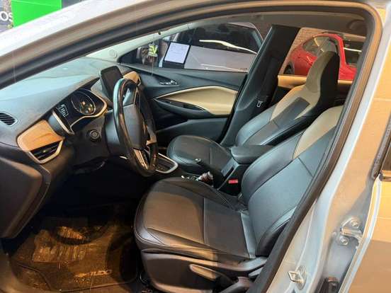 CHEVROLET-ONIX-2023