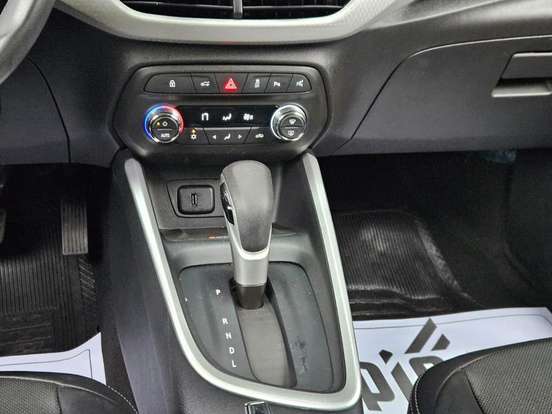 CHEVROLET-ONIX-2023