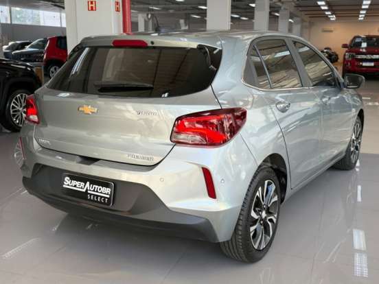 CHEVROLET-ONIX-2024