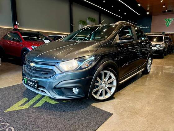 CHEVROLET ONIX 1.4 MPFI ACTIV 8V FLEX 4P AUTOMÁTICO
