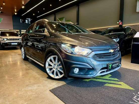 CHEVROLET-ONIX-1.4 MPFI ACTIV 8V FLEX 4P AUTOMÁTICO CHEVROLET-ONIX-2017