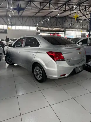 CHEVROLET-PRISMA-2018