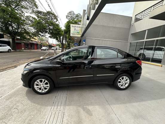 CHEVROLET-PRISMA-2014