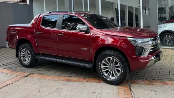 CHEVROLET S10 2.8 16V TURBO DIESEL HIGH COUNTRY CD 4X4 AUTOMÁTICO