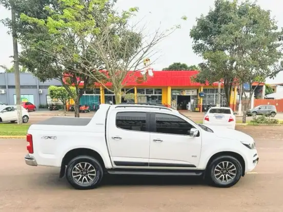 CHEVROLET-S10-2.8 HIGH COUNTRY 4X4 CD 16V TURBO DIESEL 4P AUTOMÁTICO CHEVROLET-S10-2019