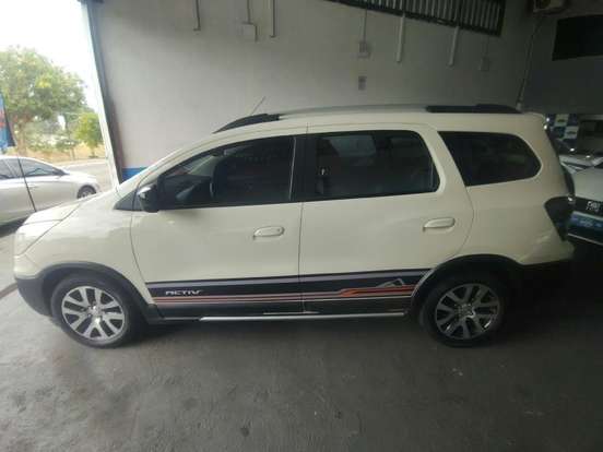 CHEVROLET-SPIN-1.8 ACTIV 8V FLEX 4P AUTOMÁTICO CHEVROLET-SPIN-2018
