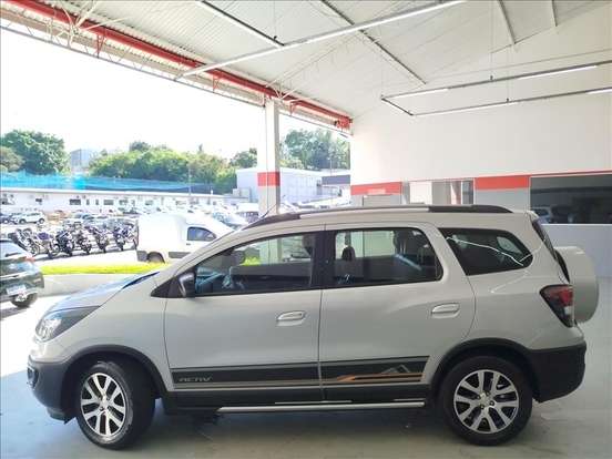 CHEVROLET-SPIN-1.8 ACTIV 8V FLEX 4P AUTOMÁTICO CHEVROLET-SPIN-2018