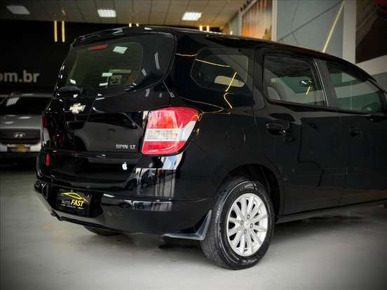 CHEVROLET-SPIN-2013