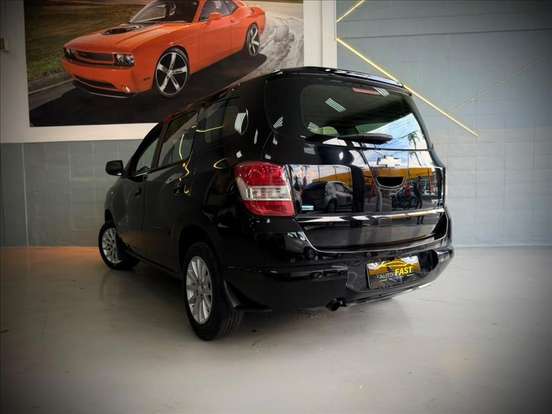 CHEVROLET-SPIN-1.8 LT 8V FLEX 4P AUTOMÁTICO CHEVROLET-SPIN-2013