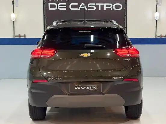 CHEVROLET-TRACKER-2024