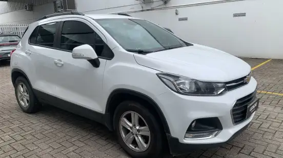 CHEVROLET-TRACKER-2018