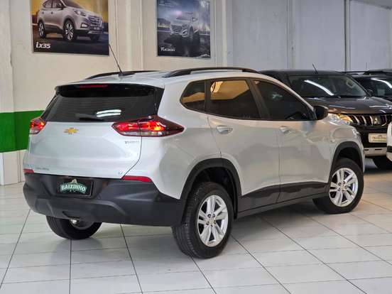 CHEVROLET-TRACKER-2022