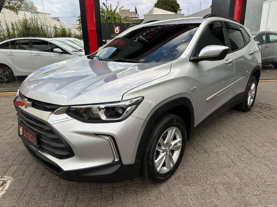 CHEVROLET-TRACKER-2022