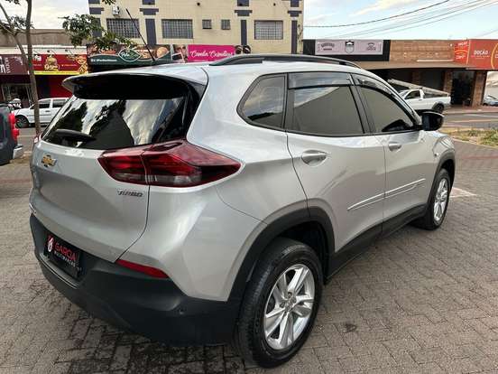 CHEVROLET-TRACKER-2022