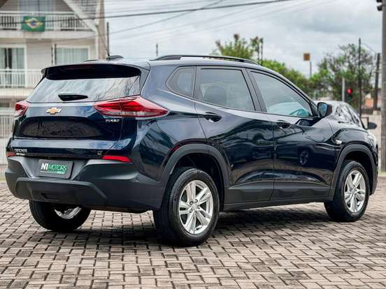 CHEVROLET-TRACKER-2022
