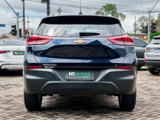 CHEVROLET-TRACKER-2022