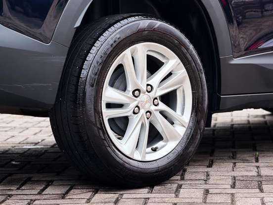 CHEVROLET-TRACKER-2022