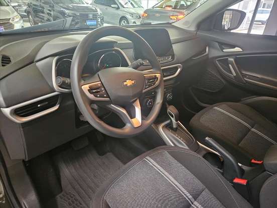 CHEVROLET-TRACKER-2024