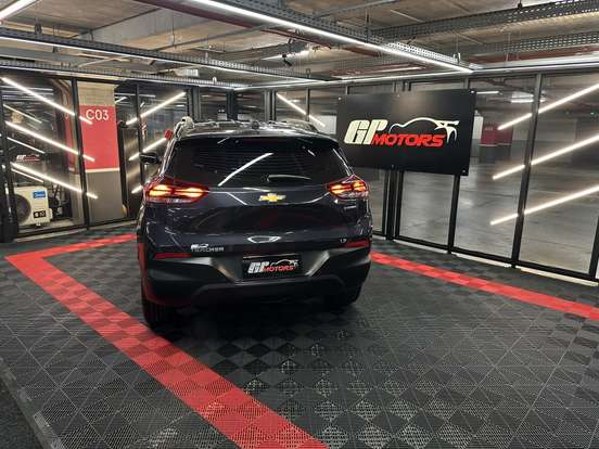 CHEVROLET-TRACKER-2024