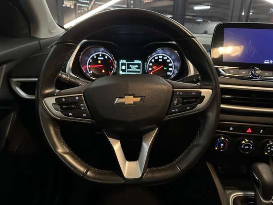 CHEVROLET-TRACKER-2024