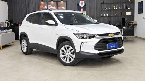 CHEVROLET-TRACKER-2022