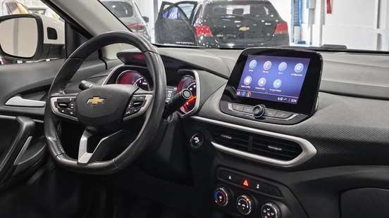 CHEVROLET-TRACKER-2022