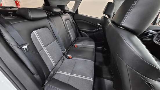 CHEVROLET-TRACKER-2022