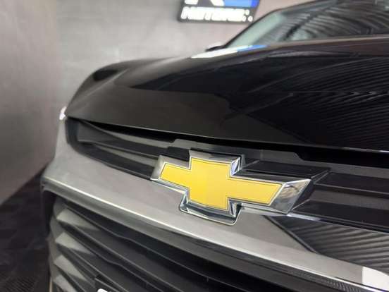 CHEVROLET-TRACKER-2024