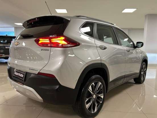 CHEVROLET-TRACKER-2020