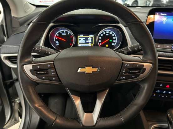 CHEVROLET-TRACKER-2020