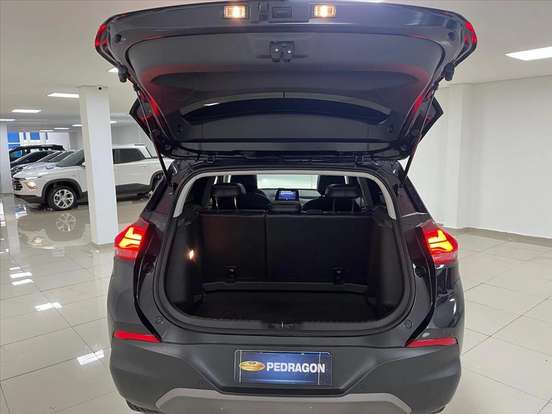 CHEVROLET-TRACKER-2025