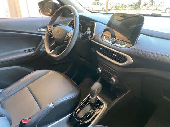 CHEVROLET-TRACKER-2024